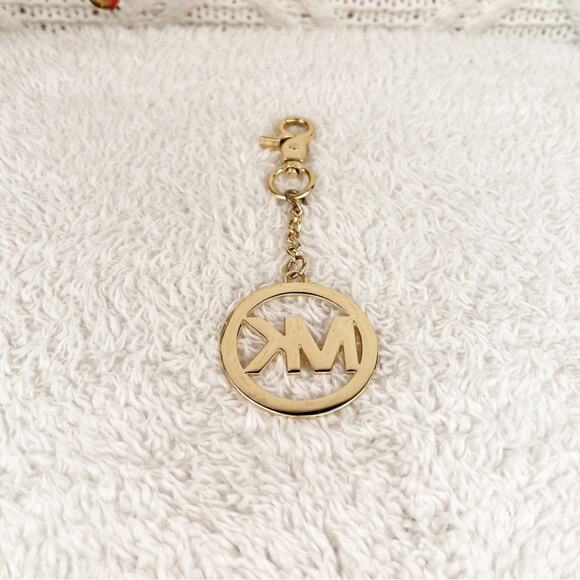 MICHAEL MICHAEL KORS | Gold MK Circle Logo Clip Keychain Charm Accessory - Picture 2 of 2